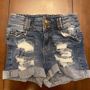 Distressed shorts (5)